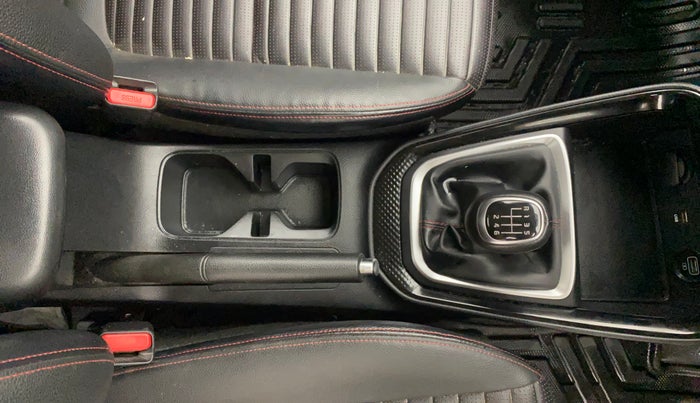 2022 KIA SONET GTX PLUS 1.5, Diesel, Manual, 70,318 km, Gear Lever