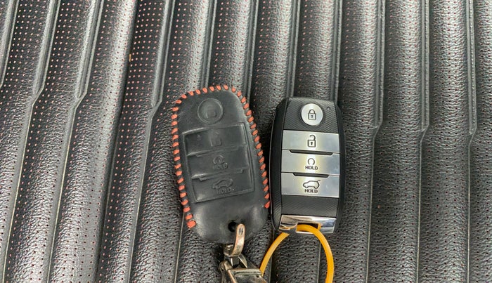 2022 KIA SONET GTX PLUS 1.5, Diesel, Manual, 70,318 km, Key Close Up