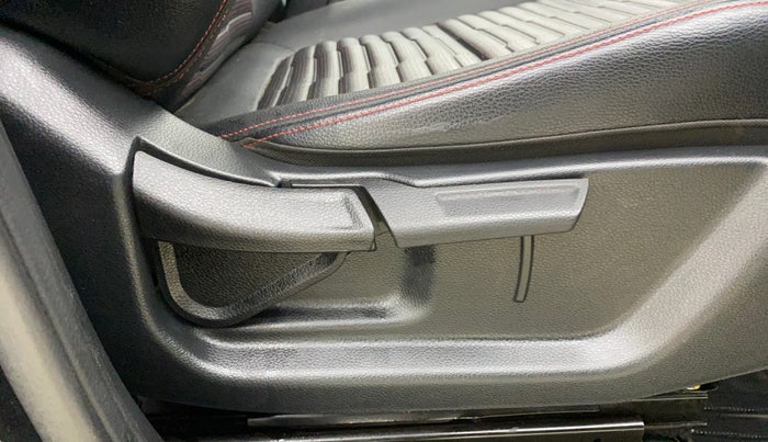 2022 KIA SONET GTX PLUS 1.5, Diesel, Manual, 70,318 km, Driver Side Adjustment Panel