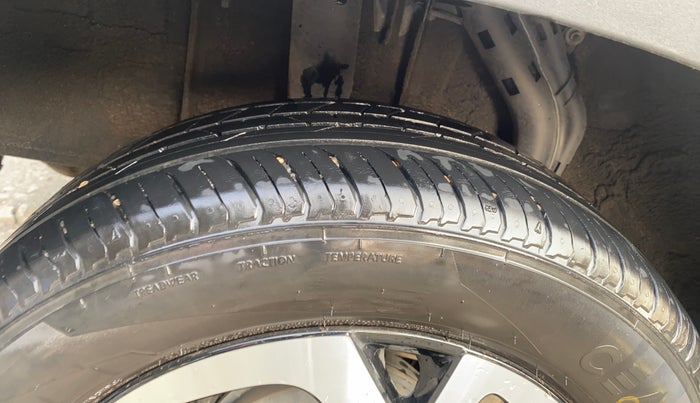 2021 Nissan MAGNITE XV MT, Petrol, Manual, 26,538 km, Right Rear Tyre Tread