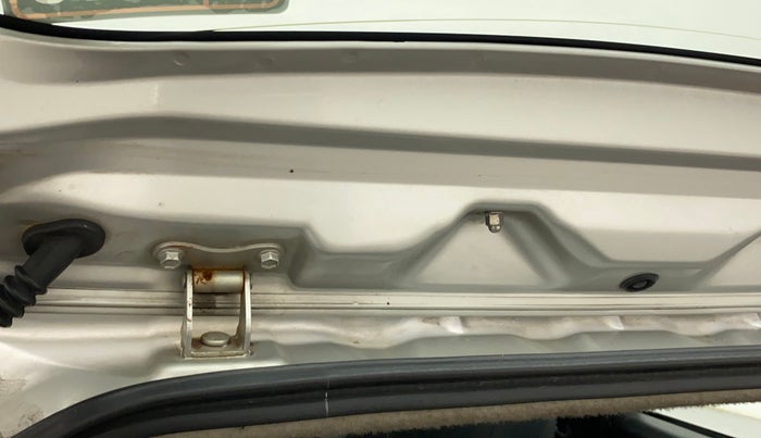 2010 Maruti A Star ZXI, Petrol, Manual, 89,646 km, Dicky (Boot door) - Slightly rusted