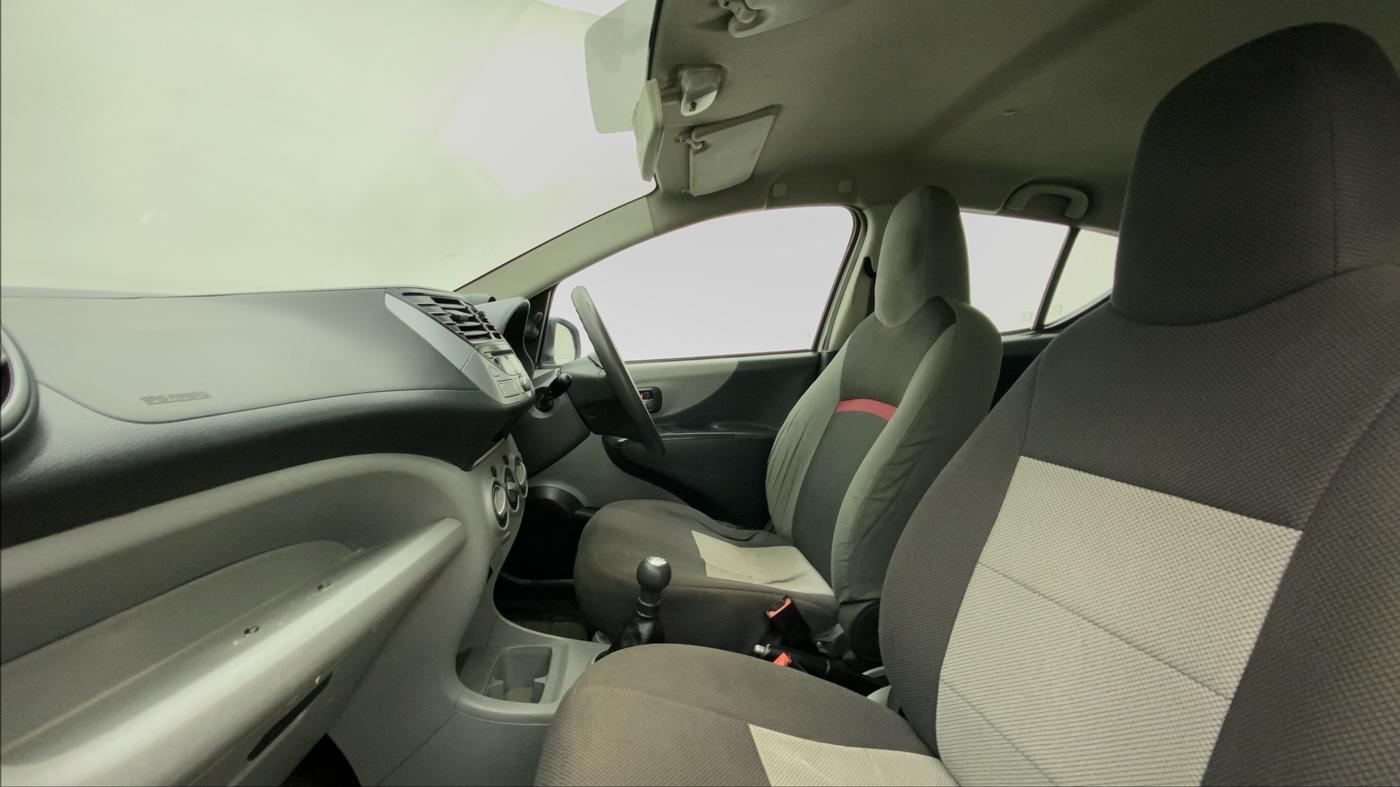 2010 Maruti A Star ZXI, Petrol, Manual, 89,646 km, Right Side Front Door Cabin