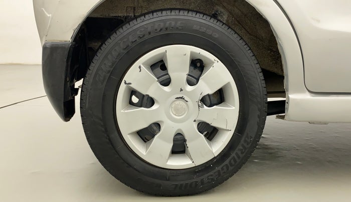 2010 Maruti A Star ZXI, Petrol, Manual, 89,646 km, Right Rear Wheel