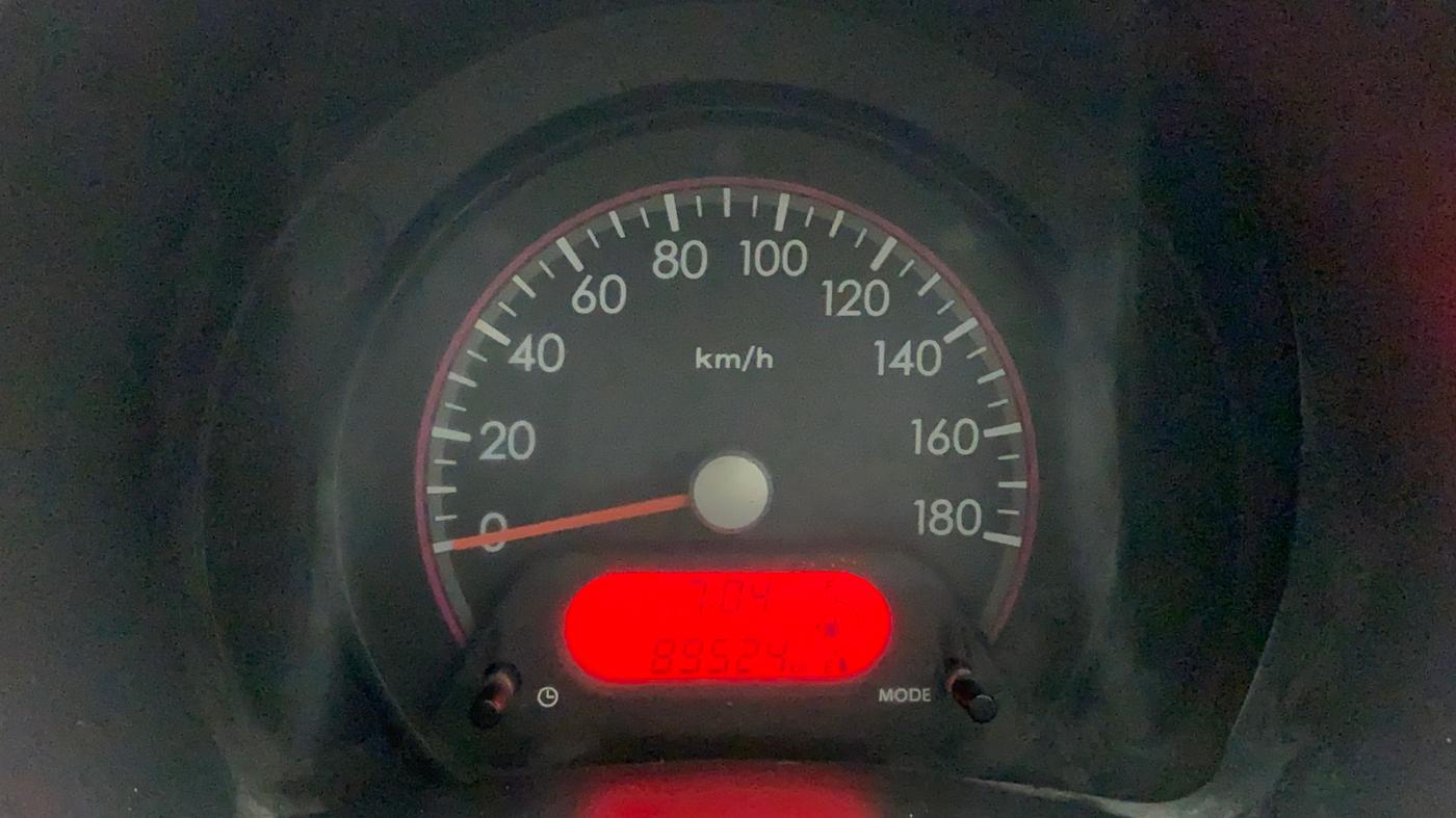 2010 Maruti A Star ZXI, Petrol, Manual, 89,646 km, Odometer Image