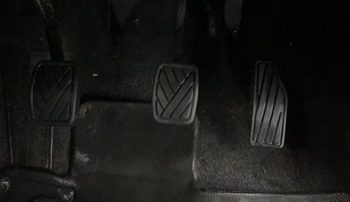 2024 Maruti Baleno SIGMA PETROL 1.2, Petrol, Manual, 22,994 km, Pedals