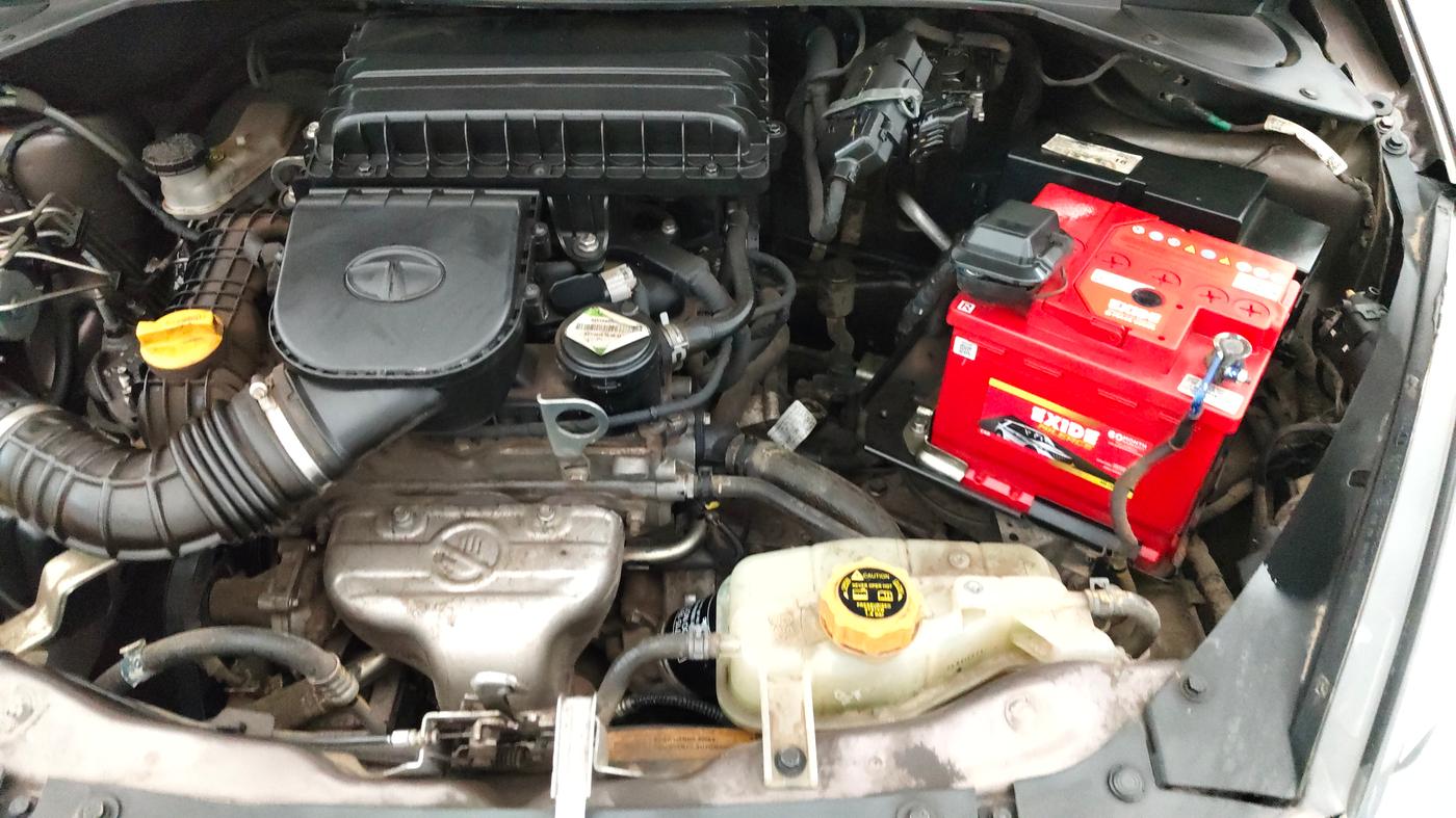 2019 Tata Tiago XZ PLUS PETROL, Petrol, Manual, 30,627 km, Engine View - Left