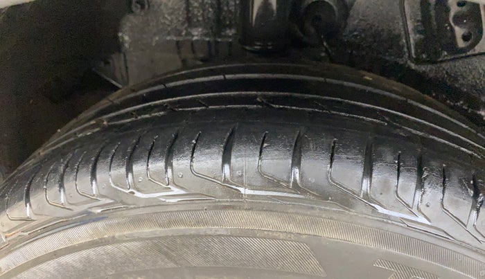 2022 Tata NEXON XZ PLUS (PREMIUM) PETROL, Petrol, Manual, 39,575 km, Right Rear Tyre Tread