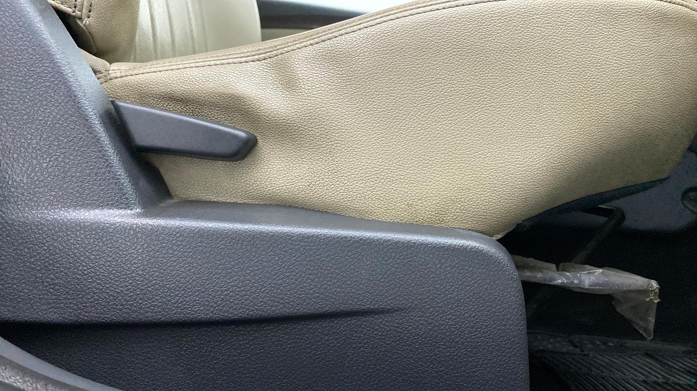 2013 Renault Duster RXZ DIESEL 110, Diesel, Manual, 51,707 km, Driver Side Adjustment Panel