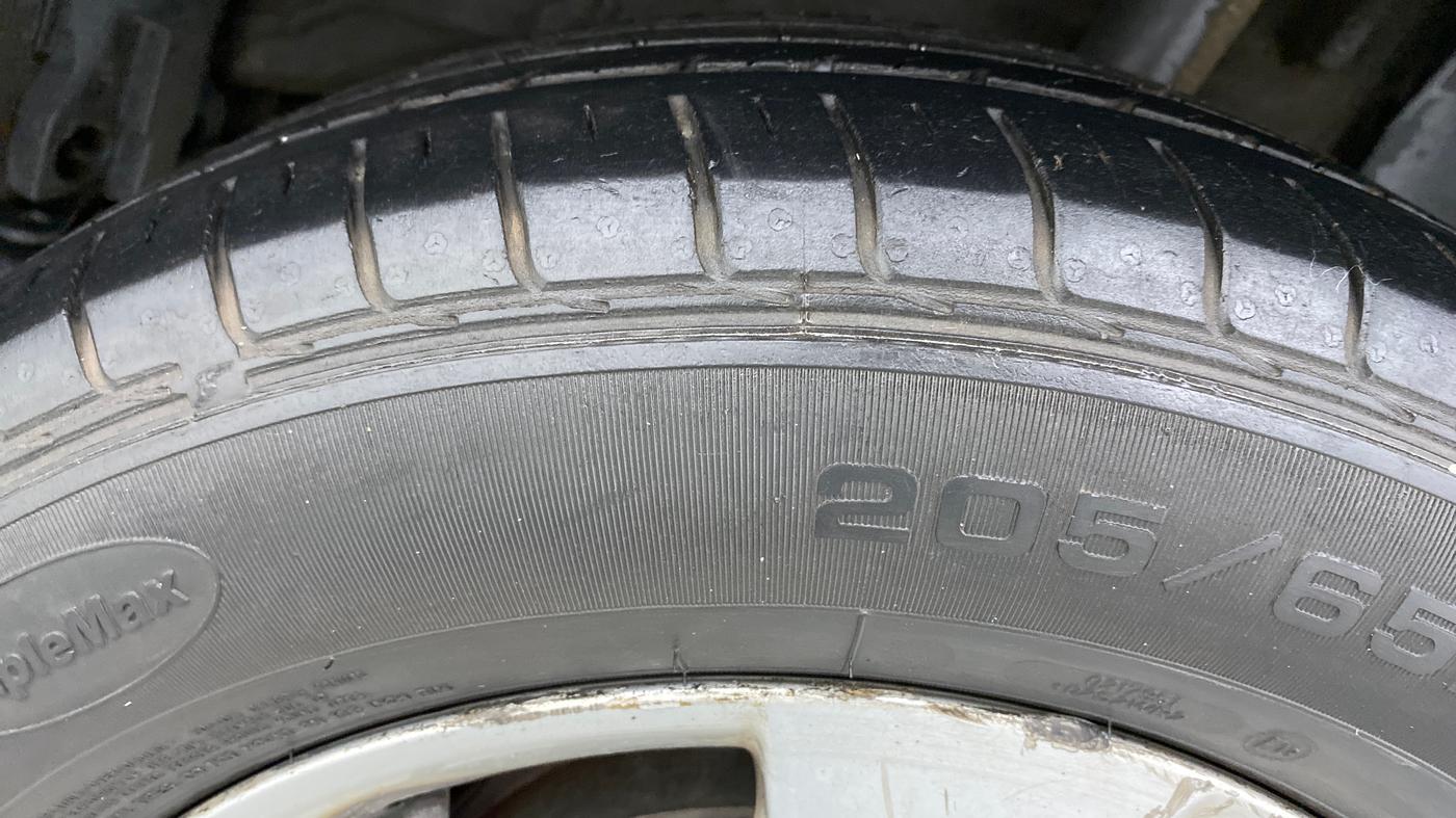 2013 Renault Duster RXZ DIESEL 110, Diesel, Manual, 51,707 km, Left Rear Tyre Tread