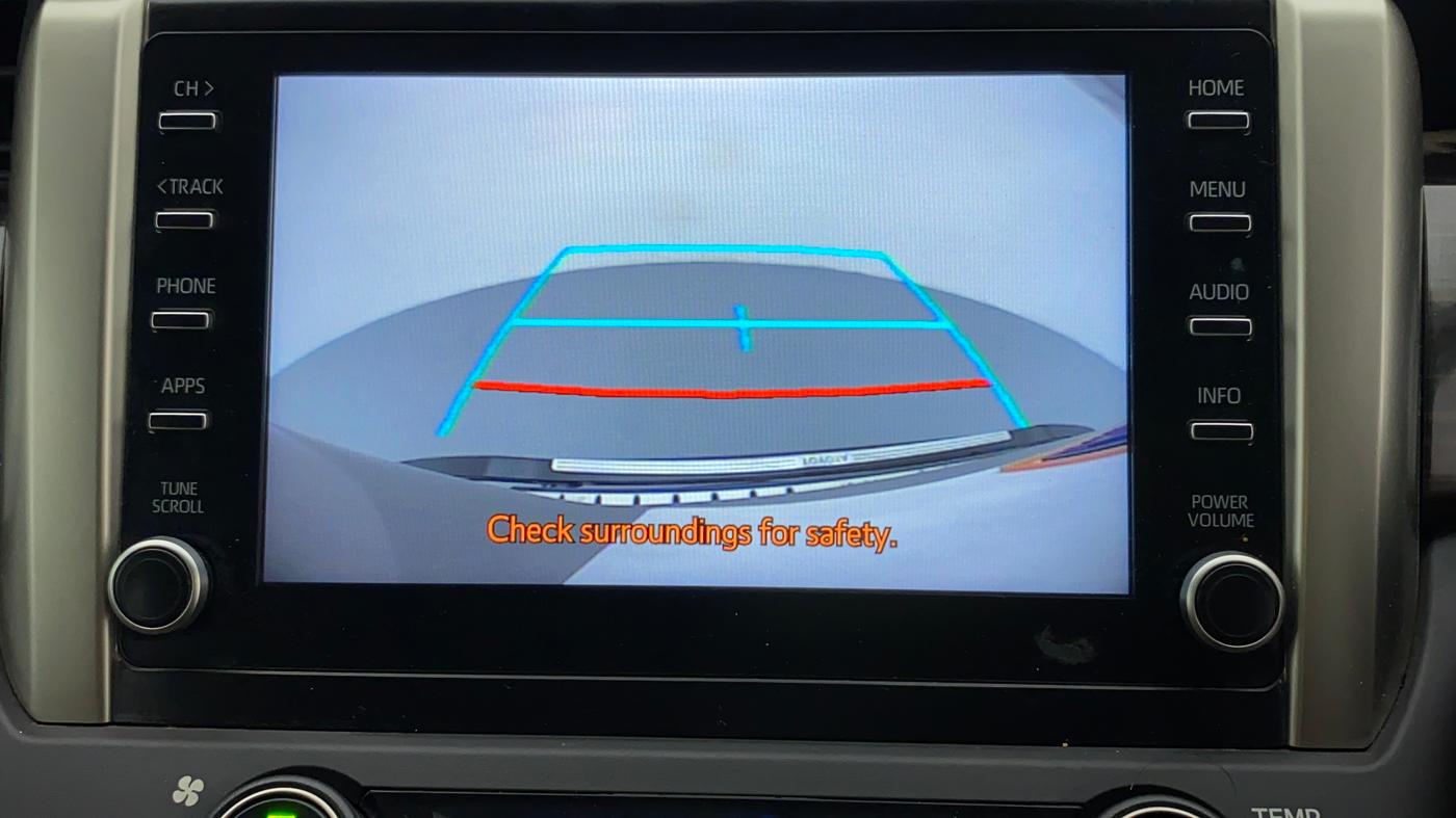 2022 Toyota Innova Crysta 2.4 ZX AT 7 STR, Diesel, Automatic, 27,727 km, Parking Camera