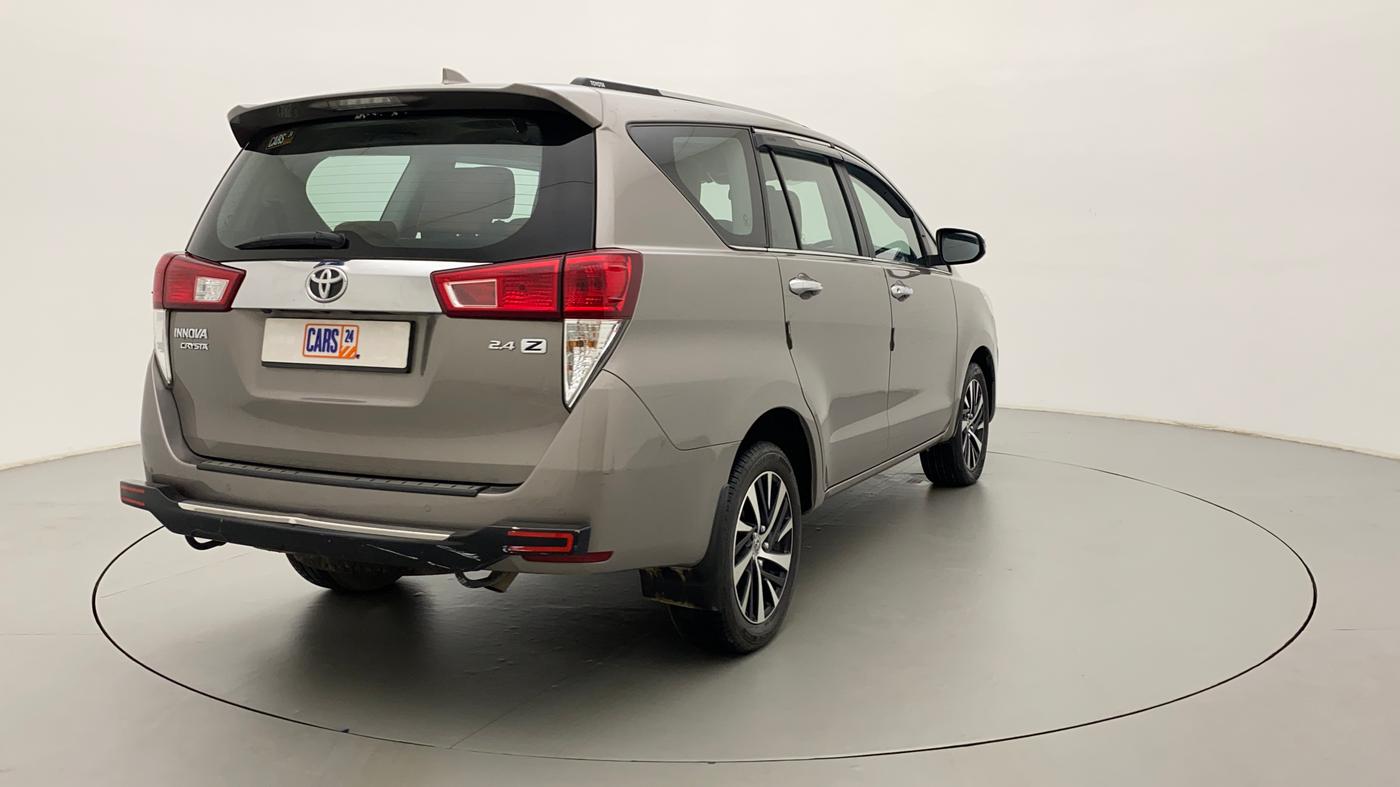 2022 Toyota Innova Crysta 2.4 ZX AT 7 STR, Diesel, Automatic, 27,727 km, Right Back Diagonal