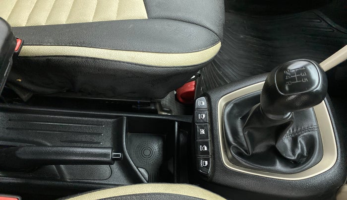 2019 Hyundai NEW SANTRO 1.1 SPORTZ MT CNG, CNG, Manual, 43,218 km, Gear Lever
