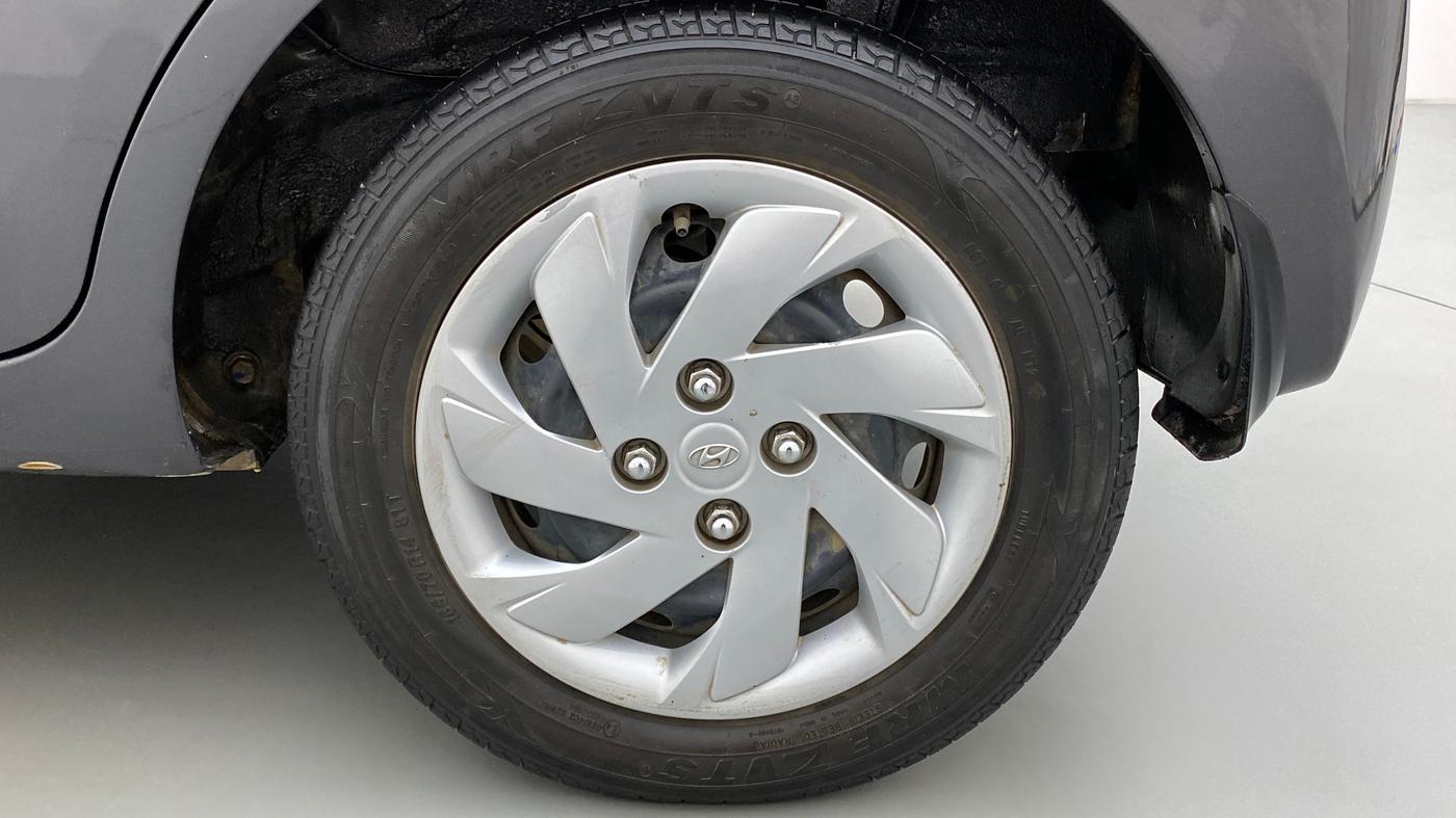2019 Hyundai NEW SANTRO 1.1 SPORTZ MT CNG, CNG, Manual, 43,218 km, Left Rear Wheel