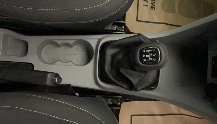 2024 Tata Tiago XT (O) PETROL, Petrol, Manual, 7,625 km, Gear Lever