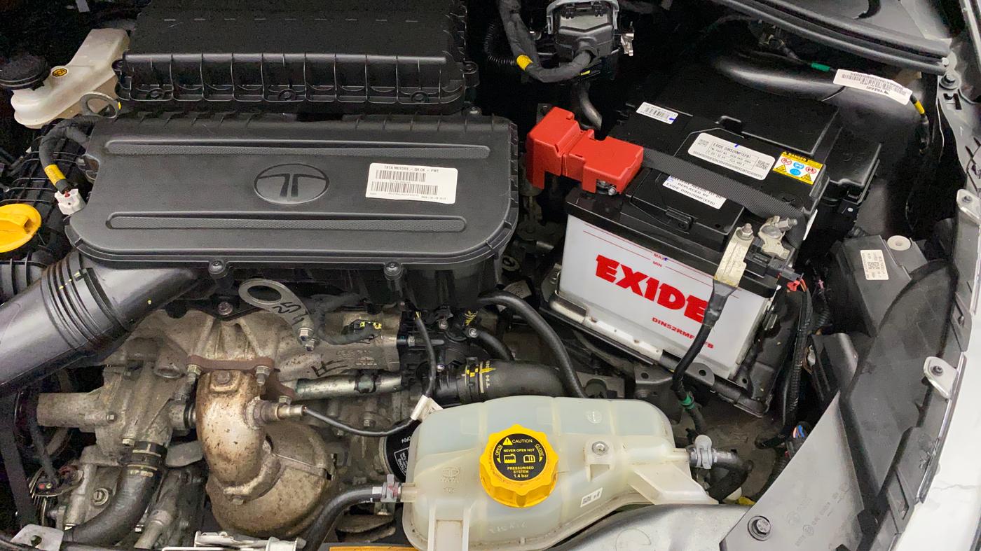 2024 Tata Tiago XT (O) PETROL, Petrol, Manual, 7,625 km, Engine View - Left