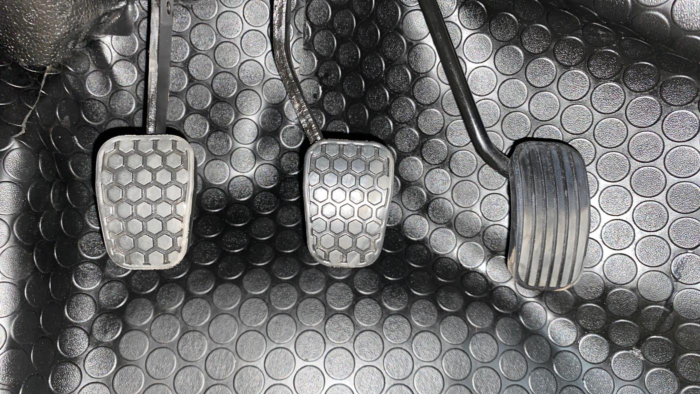 2024 Tata Tiago XT (O) PETROL, Petrol, Manual, 7,625 km, Pedals