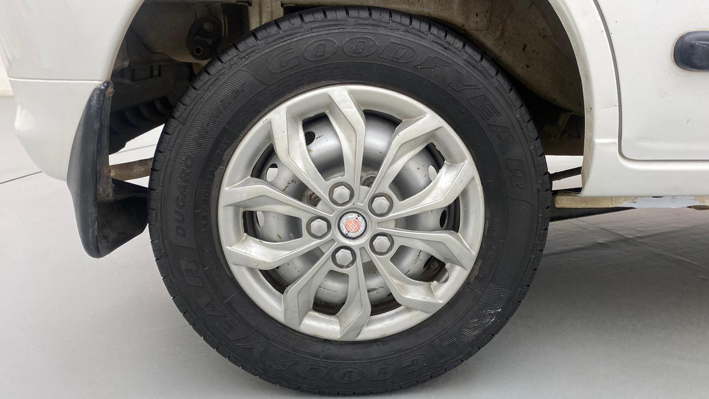 2011 Maruti Alto LXI, Petrol, Manual, 66,153 km, Right Rear Wheel