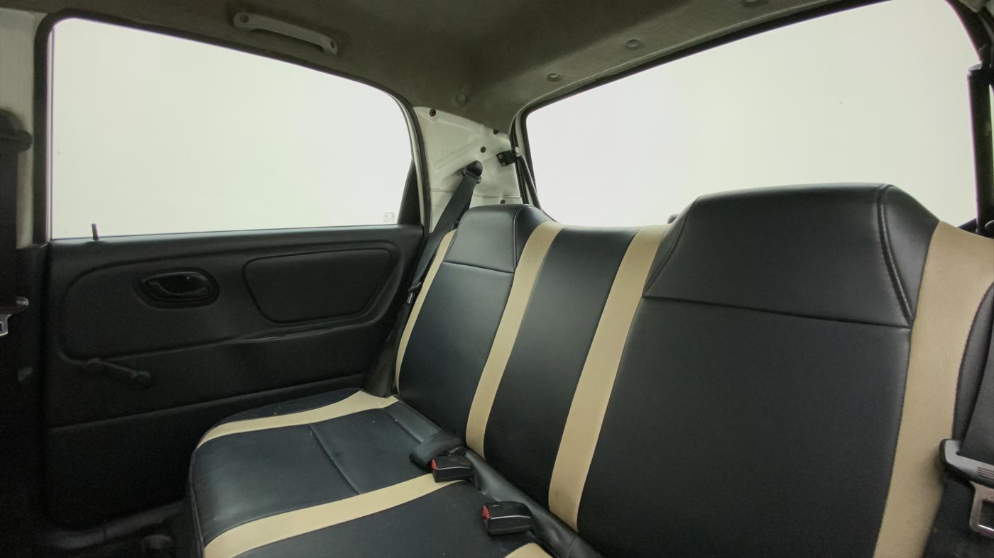 2011 Maruti Alto LXI, Petrol, Manual, 66,153 km, Right Side Rear Door Cabin