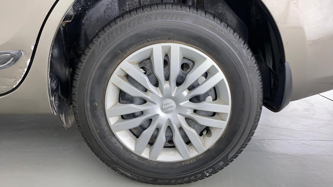 2017 Maruti Dzire VXI, Petrol, Manual, 21,698 km, Left Rear Wheel