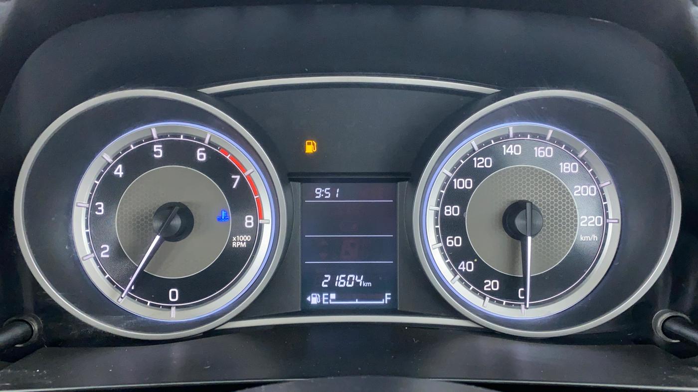 2017 Maruti Dzire VXI, Petrol, Manual, 21,698 km, Odometer Image