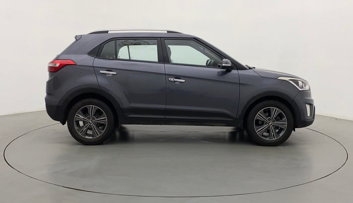 2015 Hyundai Creta SX (O) 1.6 DIESEL, Diesel, Manual, 87,070 km, Right Side