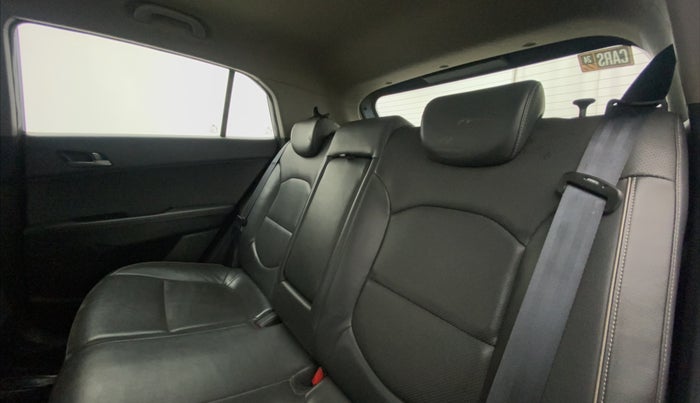 2015 Hyundai Creta SX (O) 1.6 DIESEL, Diesel, Manual, 87,070 km, Right Side Rear Door Cabin
