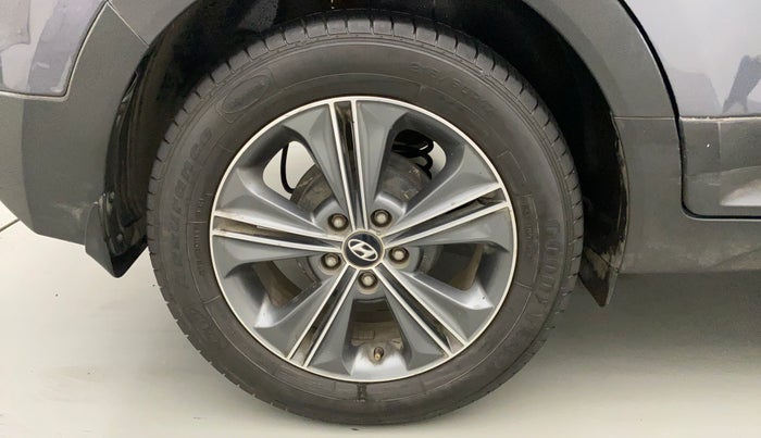 2015 Hyundai Creta SX (O) 1.6 DIESEL, Diesel, Manual, 87,070 km, Right Rear Wheel