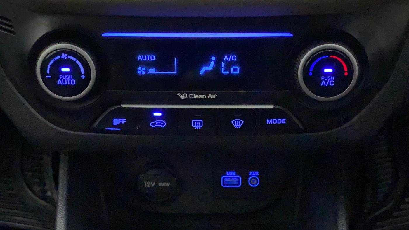 2015 Hyundai Creta SX (O) 1.6 DIESEL, Diesel, Manual, 87,070 km, Automatic Climate Control