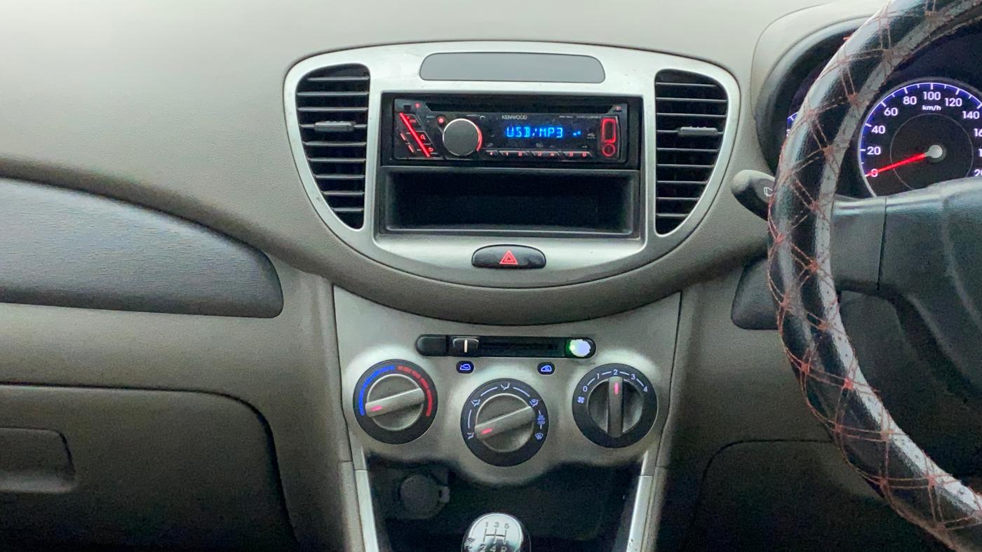 2011 Hyundai i10 MAGNA 1.2, Petrol, Manual, 88,879 km, Air Conditioner