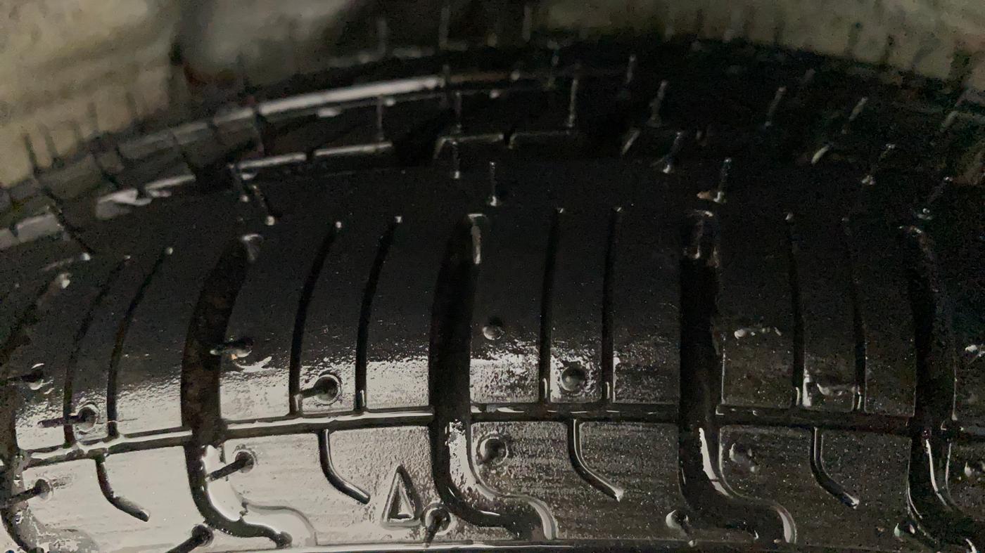 2011 Hyundai i10 MAGNA 1.2, Petrol, Manual, 88,879 km, Left Rear Tyre Tread