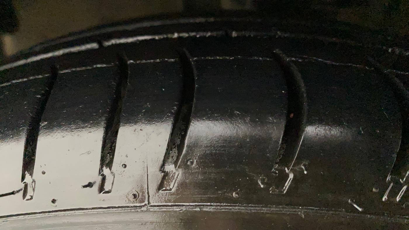 2011 Hyundai i10 MAGNA 1.2, Petrol, Manual, 88,879 km, Left Front Tyre Tread