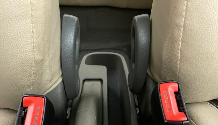 2013 Hyundai i10 MAGNA 1.1 IRDE2, Petrol, Manual, 66,204 km, Driver Side Adjustment Panel
