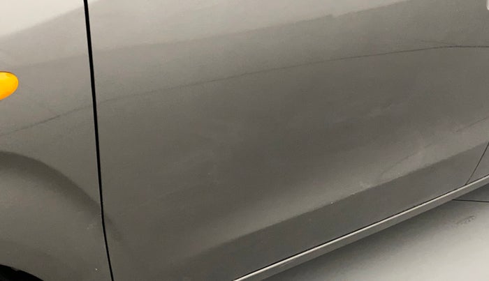 2023 Maruti New Wagon-R VXI 1.0 AMT, Petrol, Automatic, 13,157 km, Front passenger door - Slightly dented