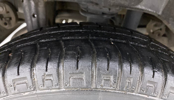 2017 Maruti Alto 800 VXI, Petrol, Manual, 54,860 km, Right Rear Tyre Tread