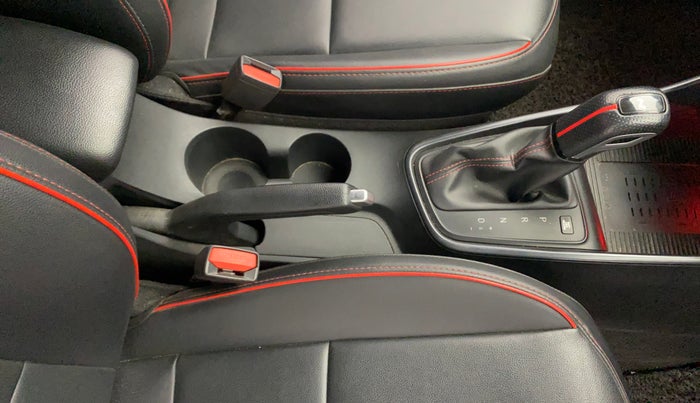 2022 Hyundai NEW I20 N LINE N8 1.0 TURBO GDI DCT, Petrol, Automatic, 38,034 km, Gear Lever