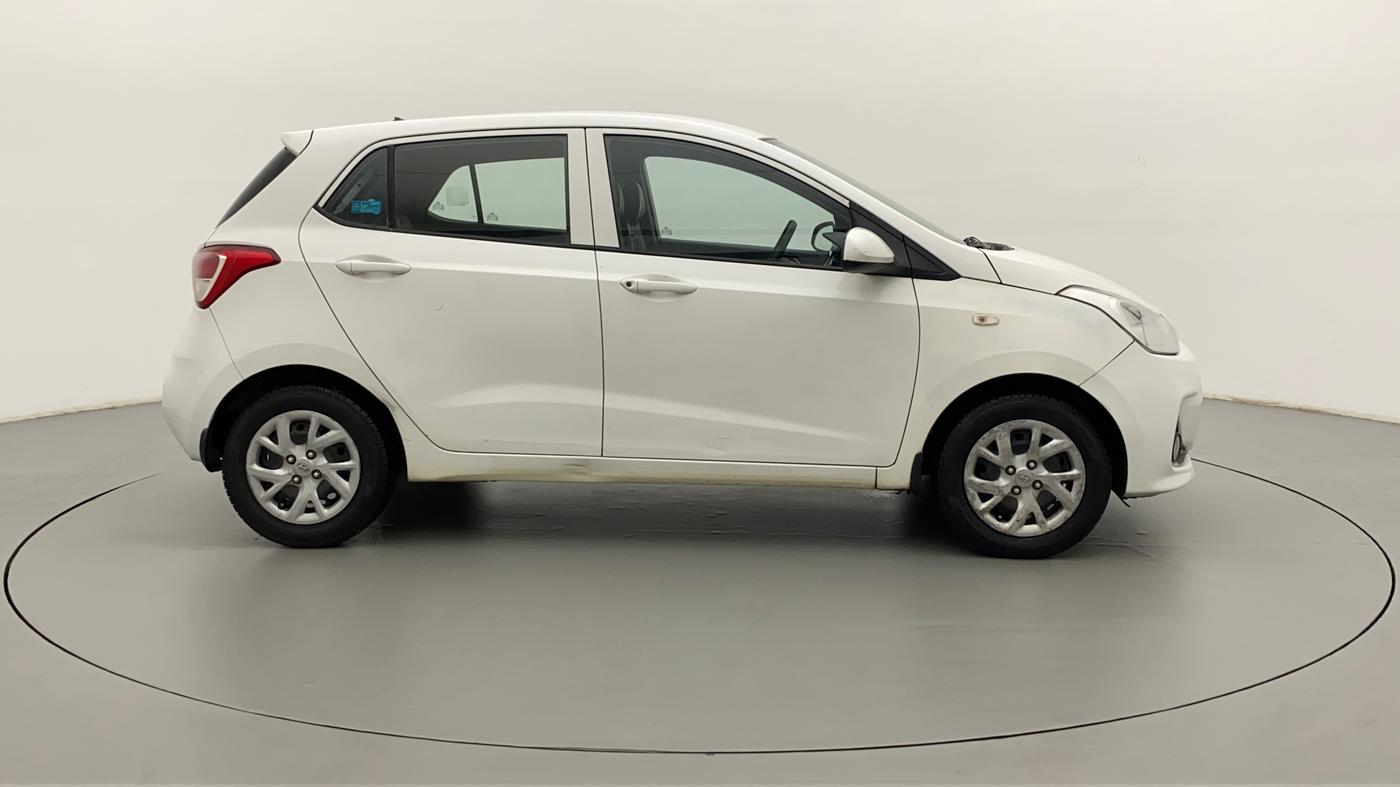 2017 Hyundai Grand i10 MAGNA 1.2 KAPPA VTVT, Petrol, Manual, 48,962 km, Right Side View