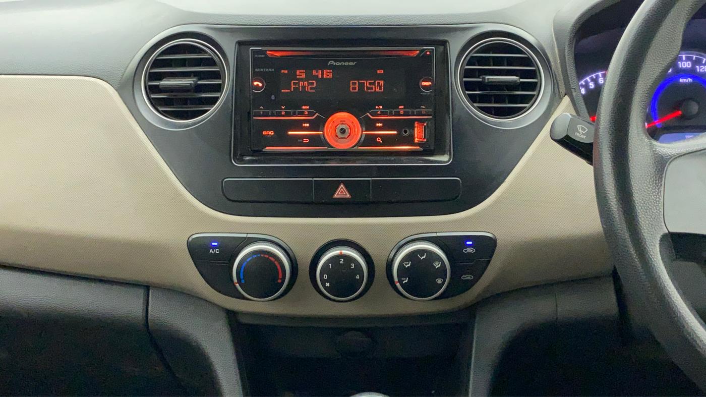 2017 Hyundai Grand i10 MAGNA 1.2 KAPPA VTVT, Petrol, Manual, 48,962 km, Air Conditioner