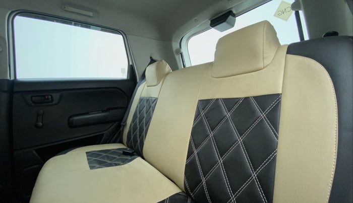 2020 Maruti New Wagon-R LXI CNG 1.0, CNG, Manual, 44,138 km, Right Side Rear Door Cabin