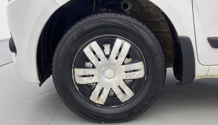 2020 Maruti New Wagon-R LXI CNG 1.0, CNG, Manual, 44,138 km, Left Front Wheel