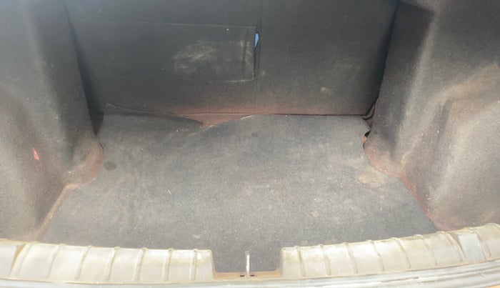 2017 Tata TIGOR XZ (O) PETROL, Petrol, Manual, 91,835 km, Boot Inside