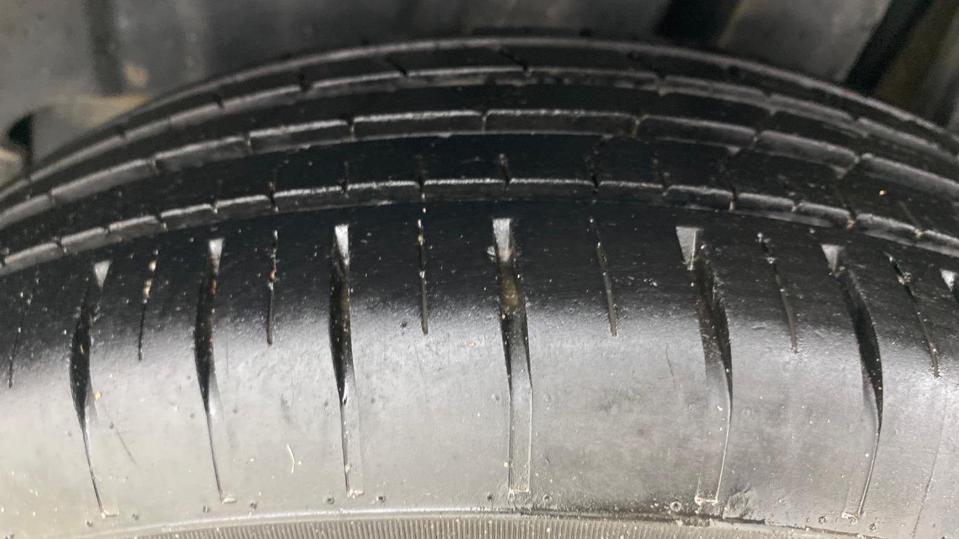 2024 Toyota Glanza S, CNG, Manual, 15,482 km, Left Rear Tyre Tread