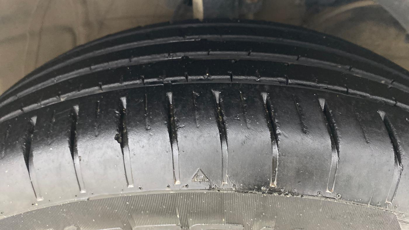 2024 Toyota Glanza S, CNG, Manual, 15,482 km, Right Front Tyre Tread