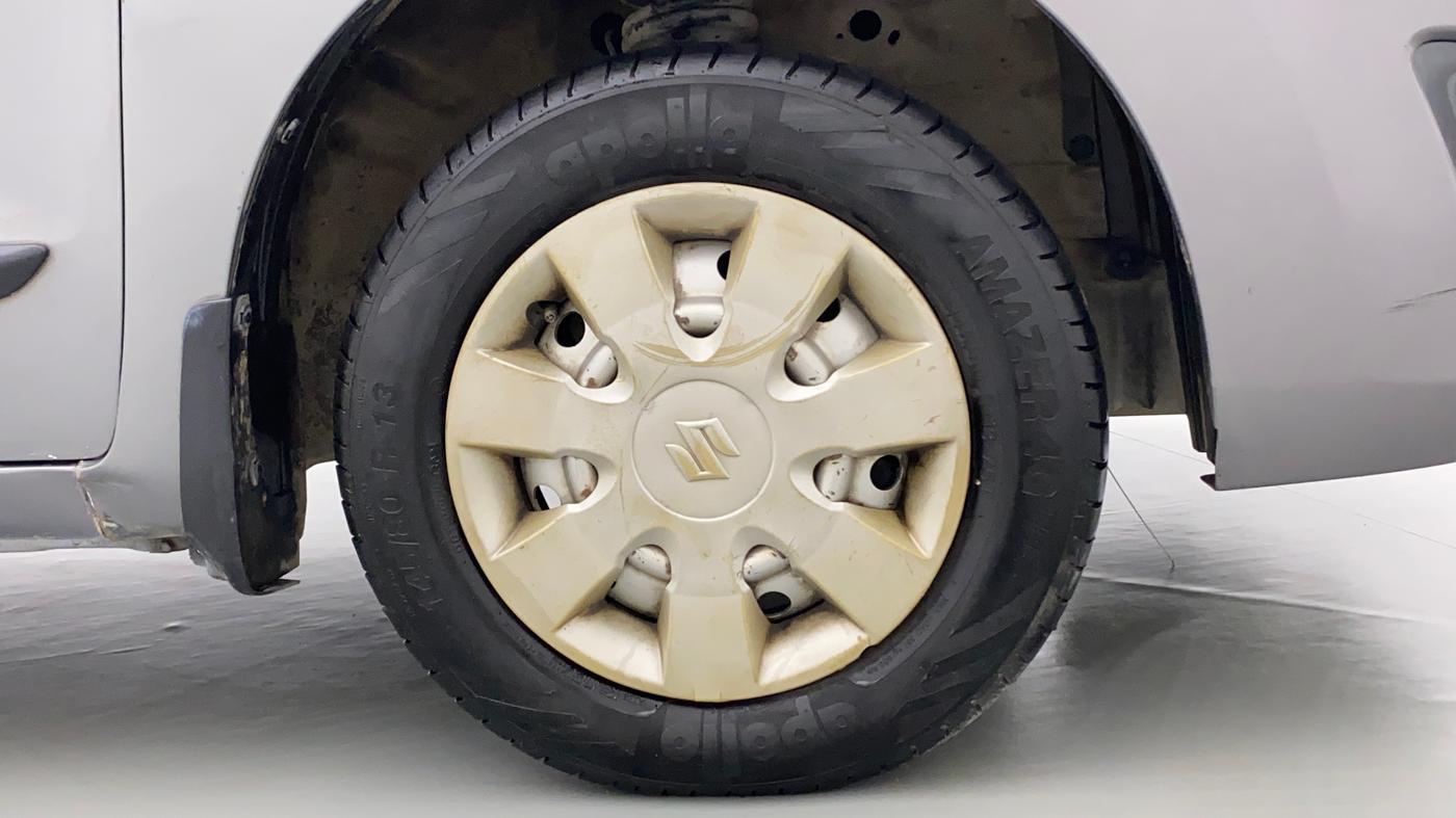 2013 Maruti Wagon R 1.0 LXI CNG SIGNATURE EDITION, CNG, Manual, 1,15,670 km, Right Front Wheel