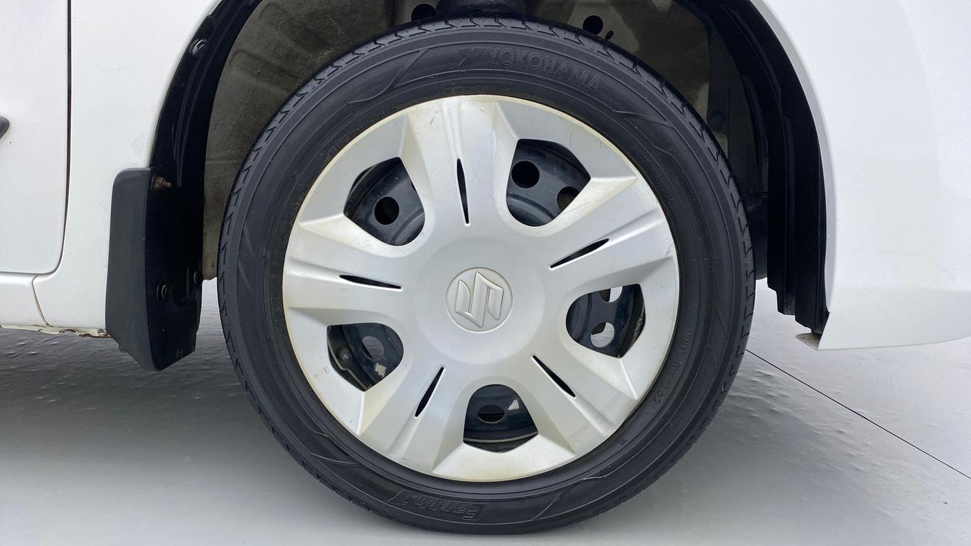 2016 Maruti Wagon R 1.0 VXI AMT, Petrol, Automatic, 88,216 km, Right Front Wheel