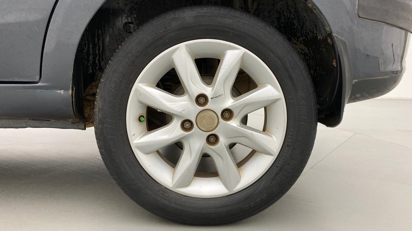 2014 Tata Zest XT RT, Petrol, Manual, 58,212 km, Left Rear Wheel
