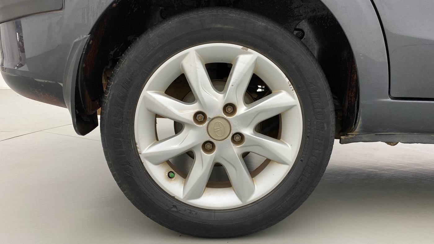 2014 Tata Zest XT RT, Petrol, Manual, 58,212 km, Right Rear Wheel
