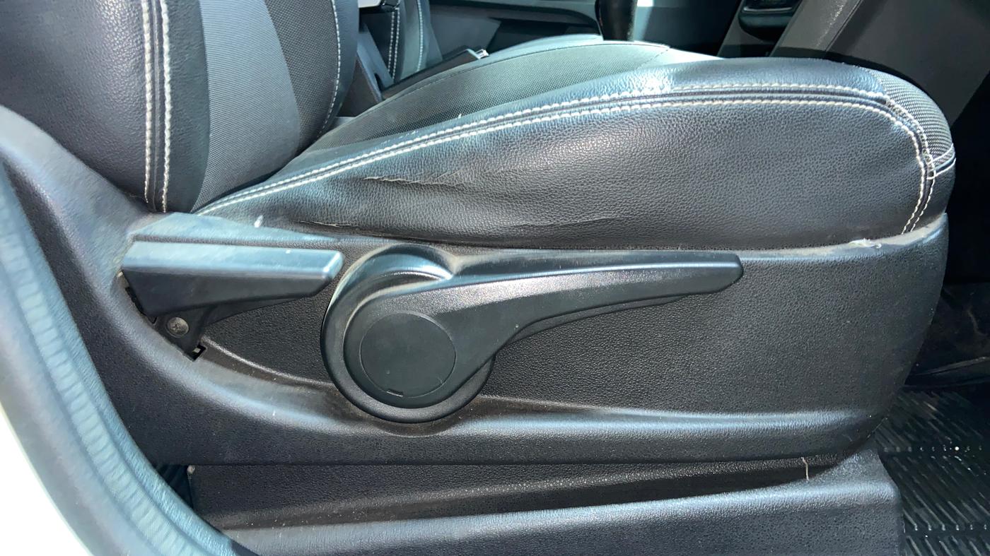2019 Tata TIGOR XZ PLUS PETROL, CNG, Manual, 93,703 km, Driver Side Adjustment Panel