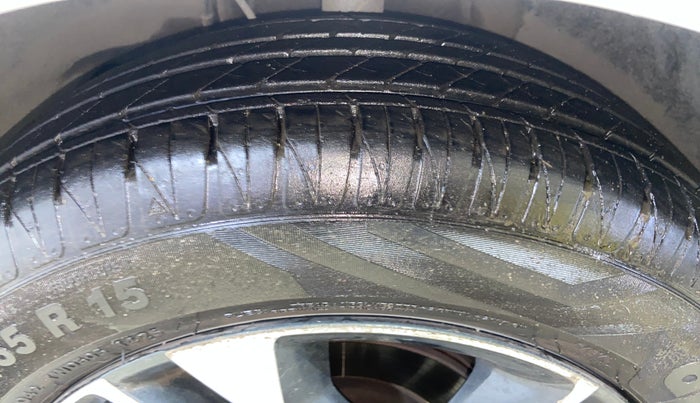 2019 Tata TIGOR XZ PLUS PETROL, CNG, Manual, 93,608 km, Left Front Tyre Tread