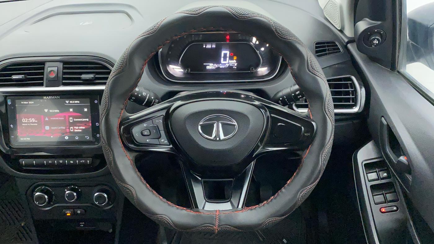 2022 Tata TIAGO NRG XZ MT, Petrol, Manual, 13,582 km, Steering Wheel Close Up