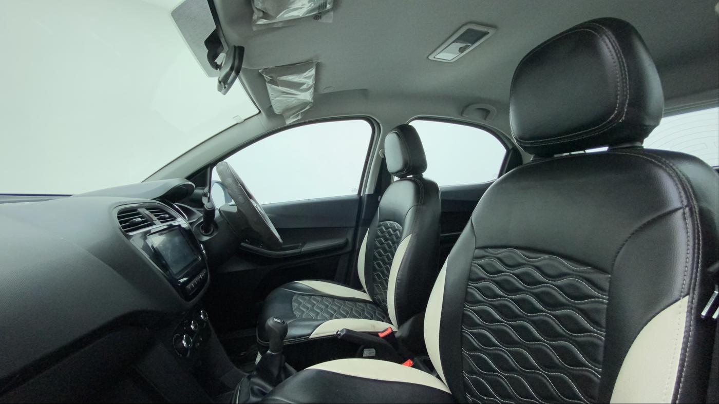 2022 Tata TIAGO NRG XZ MT, Petrol, Manual, 13,582 km, Right Side Front Door Cabin